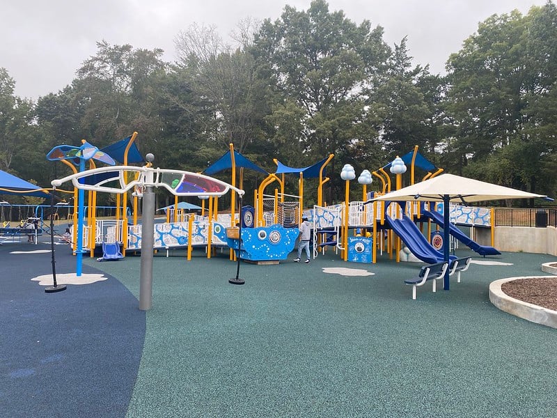 keeley park - poured rubber - design (5)